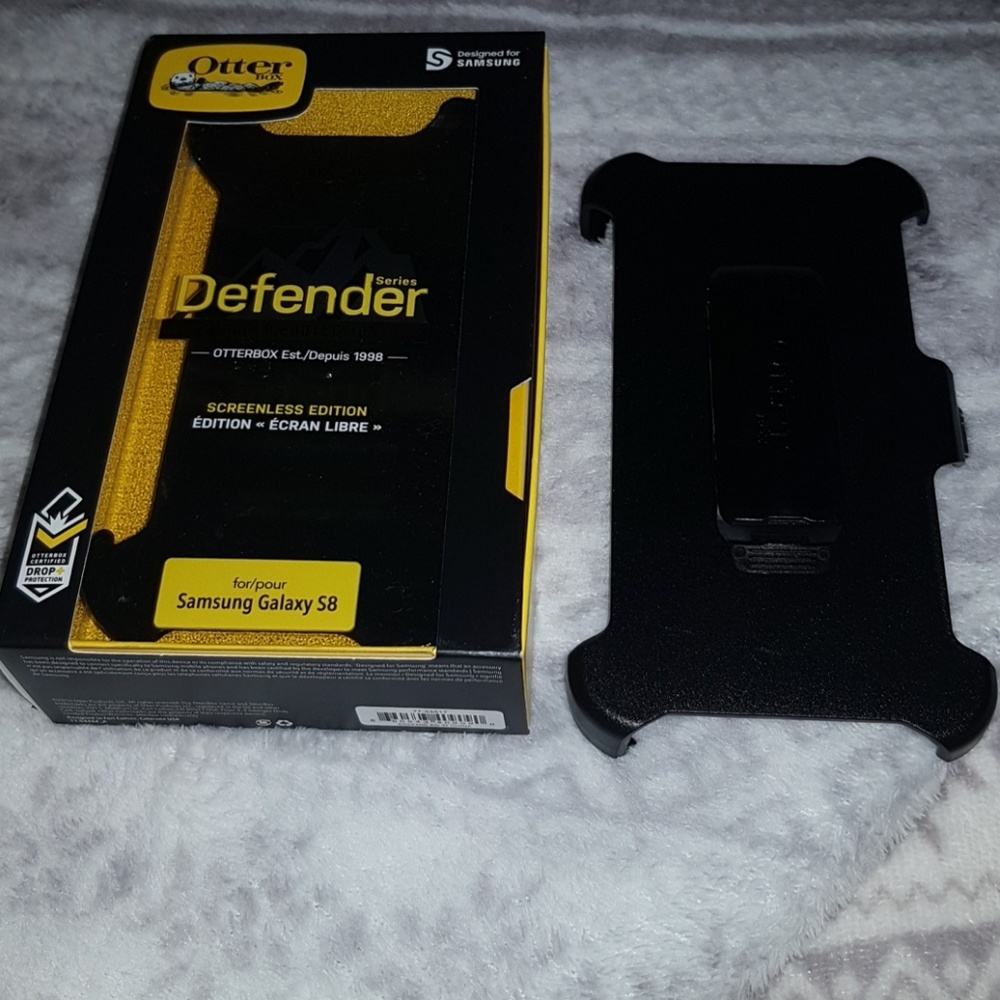 Otter Box defender rugged protection phone clip